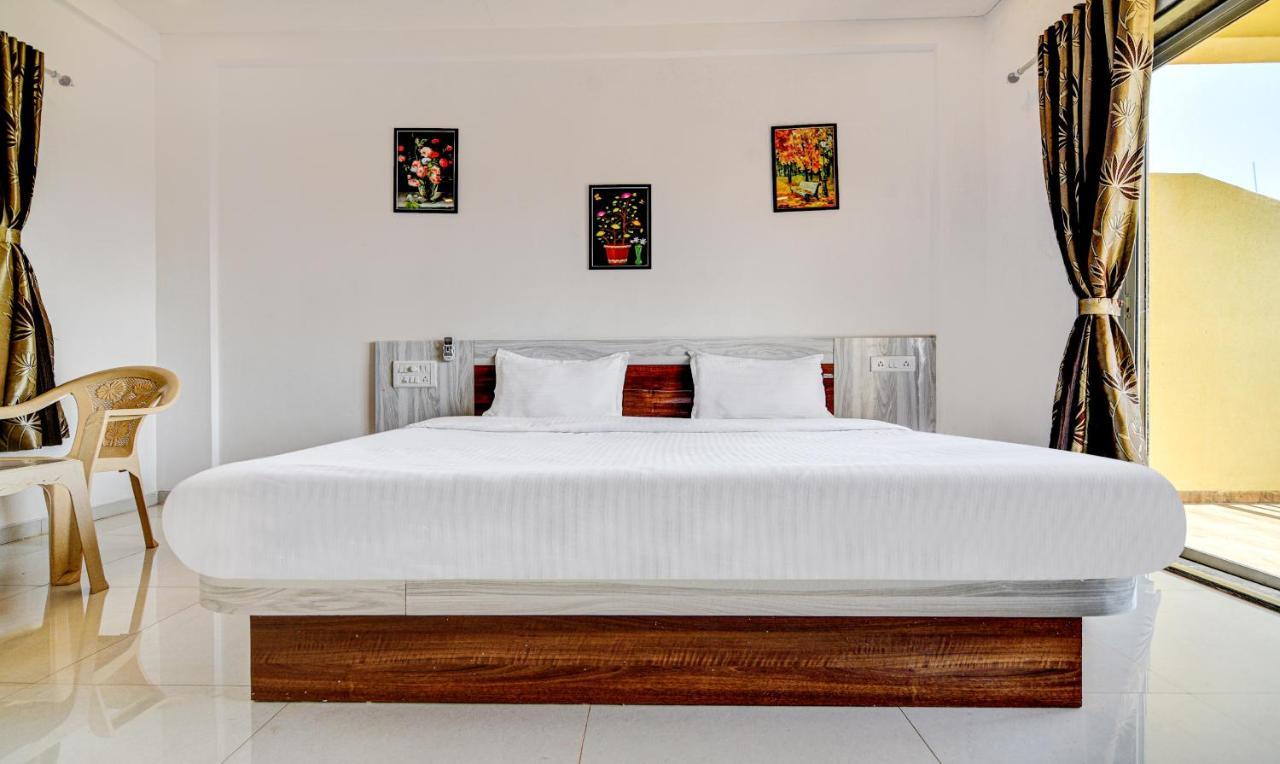 Aditya Hill View Inn Mahabaleshwar Exterior photo